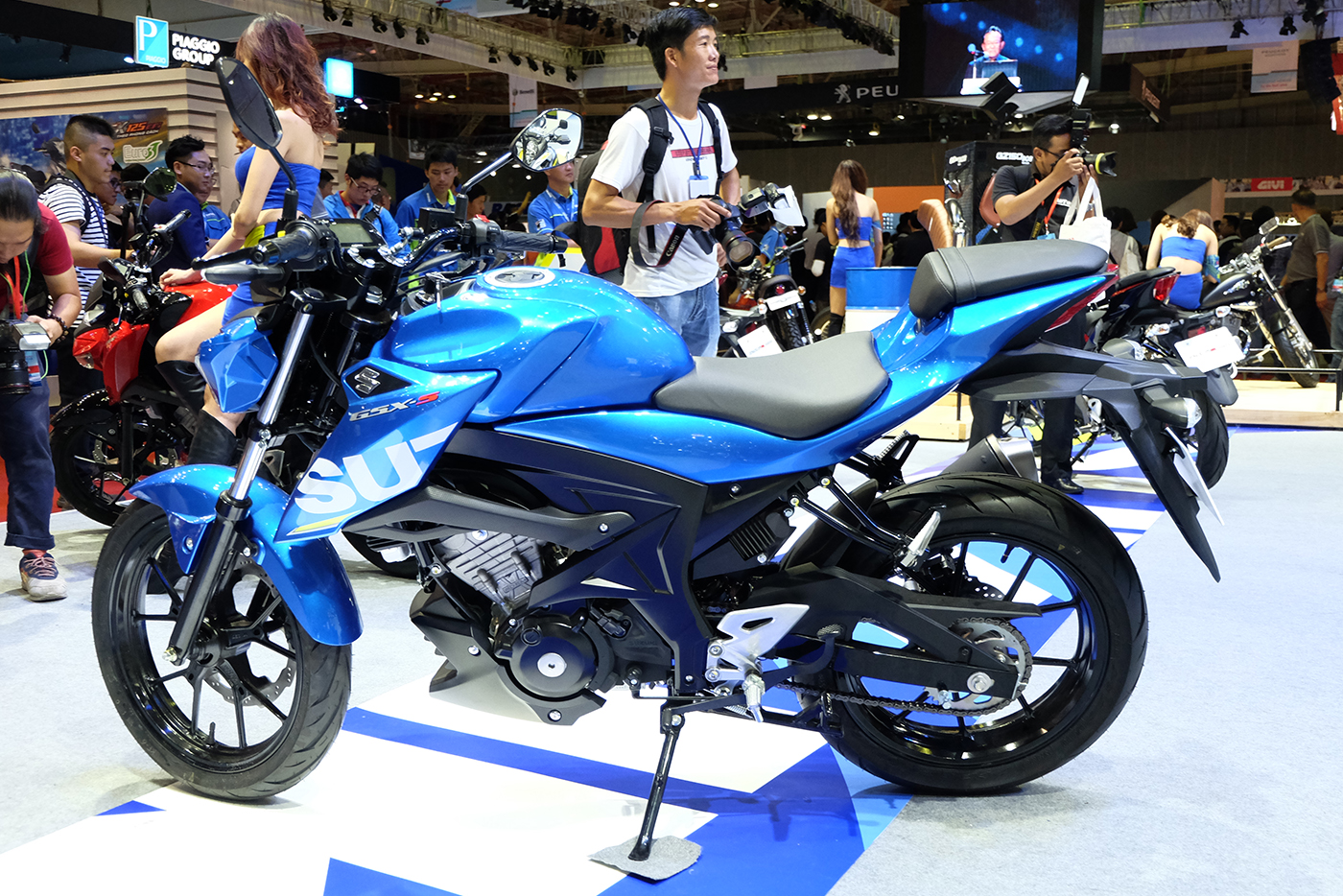 Xem thêm ảnh Suzuki GSX S150 2017